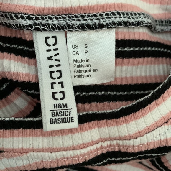 Would suggest for teenager, small fit - Picture 2 of 2